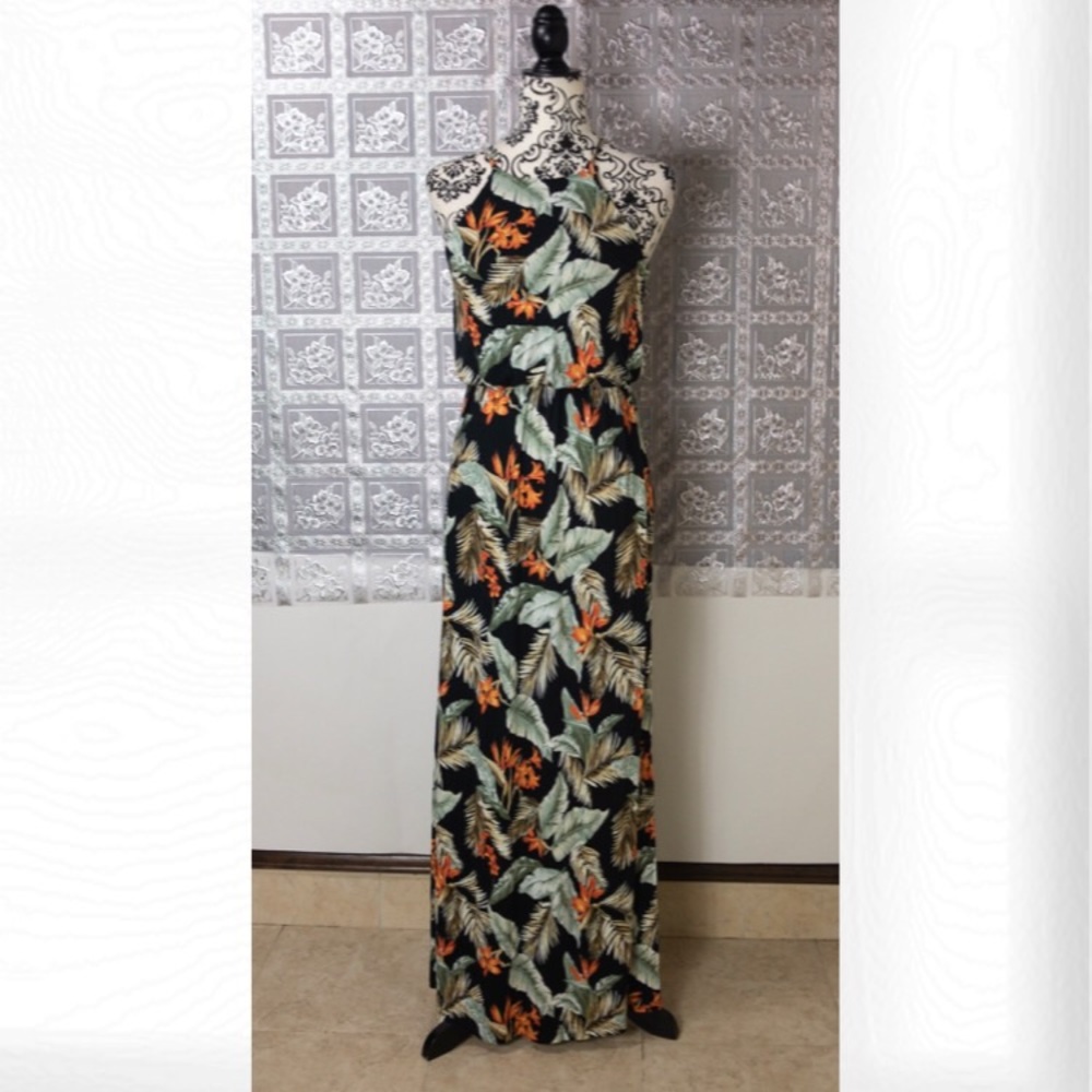NWT Forever 21 Floral Tropical Maxi Dress